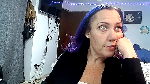 kristallic online show from 17, 12, 2025