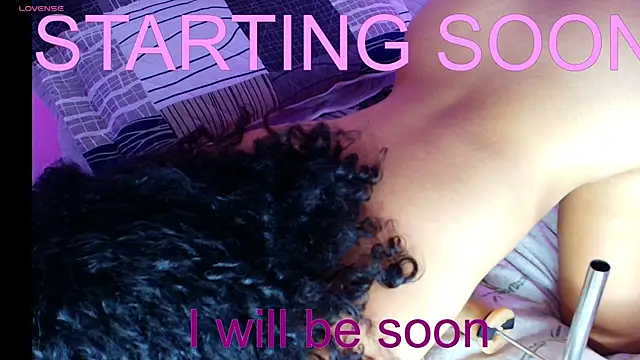 Snapshot of Aprilsweet2005 chatting on 12, 6, 2026 Aprilsweet2005 online show from 12, 6, 2026