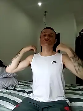 Snapshot of Caliguy36 chatting on 4, 11, 2025 Caliguy36 online show from 4, 11, 2025