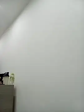 Snapshot of Caliguy36 chatting on 13, 11, 2025 Caliguy36 online show from 13, 11, 2025