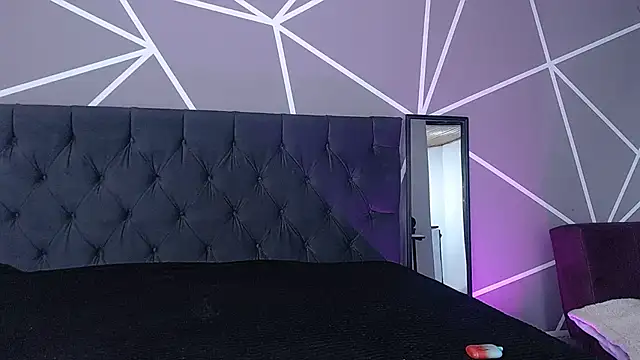 Princess Mia1126 online show from 19, 3, 2026