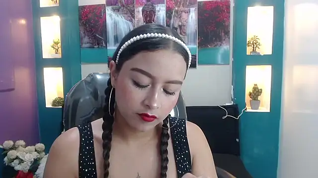 gygyfox online show from 17, 12, 2025