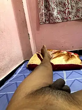 karanbubu6 online show from 8, 1, 2026