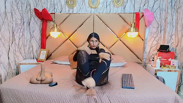 CATTA GARCIA online show from 17, 12, 2025