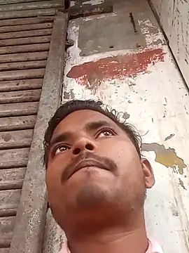 Snapshot of hdtvuy chatting on 30, 10, 2025 hdtvuy online show from 30, 10, 2025