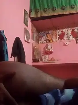 Snapshot of hdtvuy chatting on 31, 10, 2025 hdtvuy online show from 31, 10, 2025