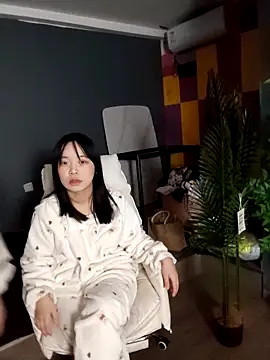 Snapshot of tingbeibi chatting on 18, 11, 2025 tingbeibi online show from 18, 11, 2025