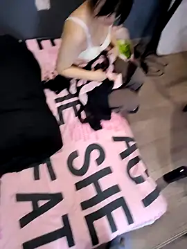 Snapshot of tingbeibi chatting on 3, 12, 2025 tingbeibi online show from 3, 12, 2025