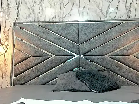 DIRTY MIIA  online show from 16, 11, 2025