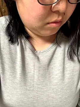 Snapshot of mina_mi_na chatting on 14, 11, 2025 mina mi na online show from 14, 11, 2025