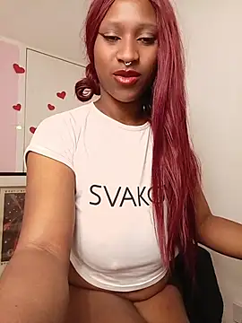 Snapshot of EvonyFoxxx chatting on 13, 5, 2026 EvonyFoxxx online show from 13, 5, 2026