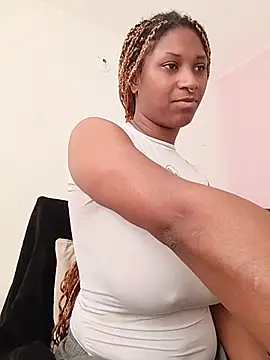 Snapshot of EvonyFoxxx chatting on 28, 6, 2026 EvonyFoxxx online show from 28, 6, 2026