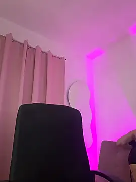 BabyLauritaa online show from 10, 1, 2026