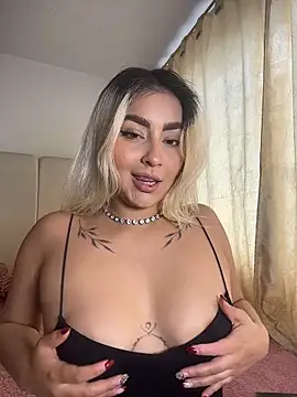 Elina Hills online show from 6, 3, 2026