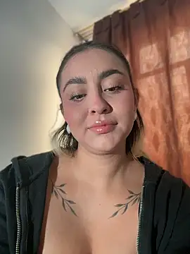 Elina Hills online show from 13, 4, 2026