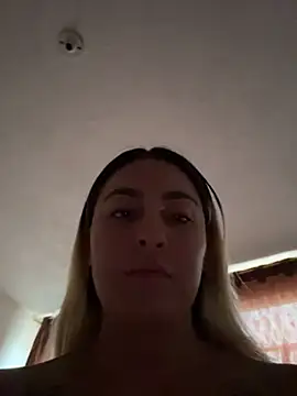 Snapshot of Elina_Hills chatting on 21, 6, 2026 Elina Hills online show from 21, 6, 2026