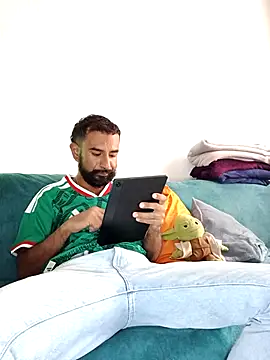 Snapshot of Barbanegra91mx chatting on 16, 6, 2026 Barbanegra91mx online show from 16, 6, 2026