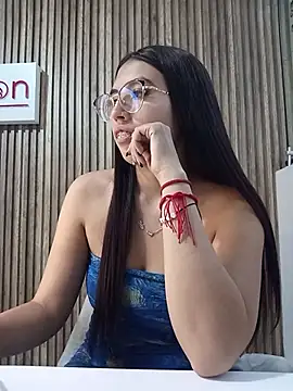 Valk submissive online show from 16, 4, 2026