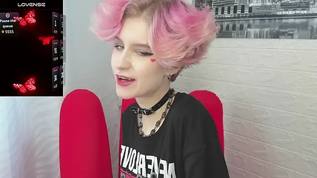 Angel Julles online show from 18, 4, 2026