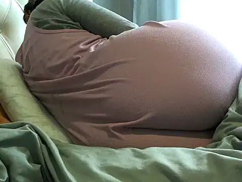 NewBeginnings8 online show from 7, 11, 2025