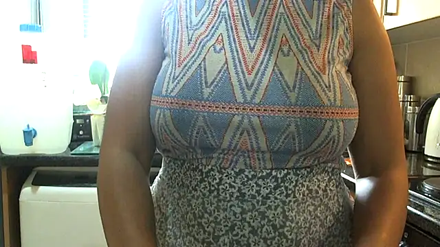 NewBeginnings8 online show from 29, 11, 2025