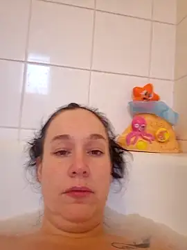 Girlysensuelle online show from 22, 12, 2025