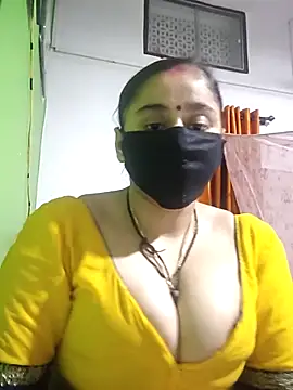 Snapshot of Hot_dolls chatting on 30, 10, 2025 Hot dolls online show from 30, 10, 2025