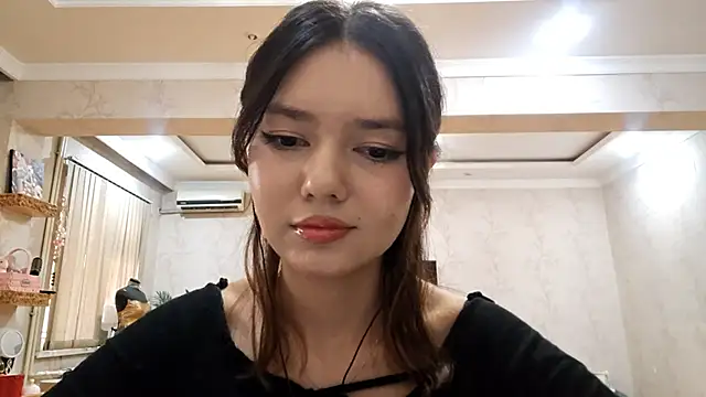 Snapshot of HenryMetter chatting on 31, 10, 2025 HenryMetter online show from 31, 10, 2025