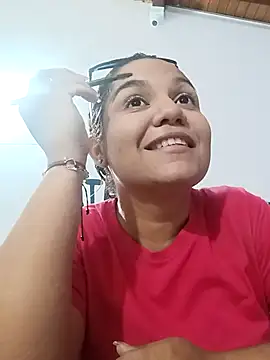 Snapshot of Samaraa_Lee chatting on 6, 11, 2025 Samaraa Lee online show from 6, 11, 2025