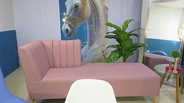 amy lovelydoll online show from 16, 4, 2026