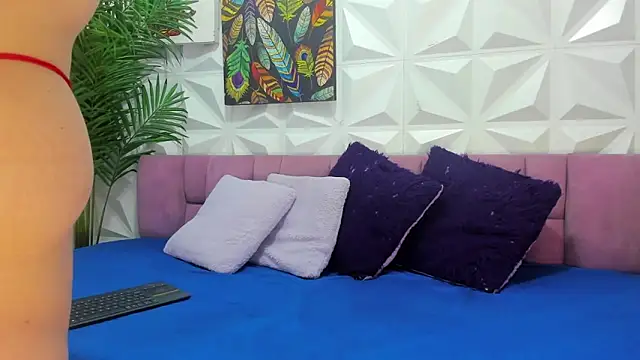 Snapshot of Anggie_Miller chatting on 11, 2, 2026 Anggie Miller online show from 11, 2, 2026