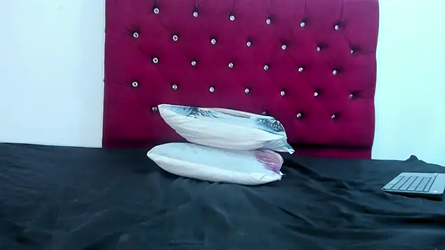 Snapshot of Anggie_Miller chatting on 24, 3, 2026 Anggie Miller online show from 24, 3, 2026