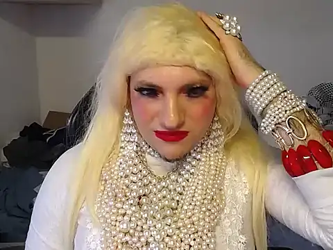 VanesaCrossic online show from 19, 12, 2025