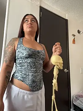 Snapshot of Saray_lo chatting on 31, 10, 2025 Saray lo online show from 31, 10, 2025