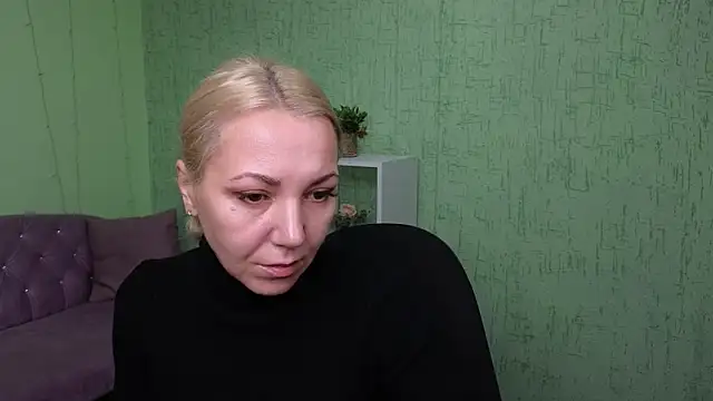 Snapshot of Jade_Journey chatting on 31, 10, 2025 Jade Journey online show from 31, 10, 2025