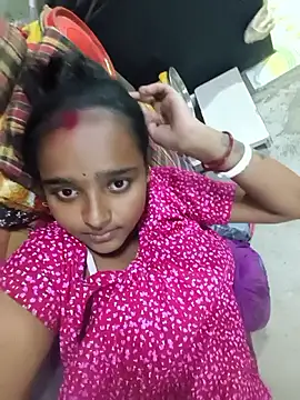 Snapshot of cuteriya5 chatting on 31, 10, 2025 cuteriya5 online show from 31, 10, 2025