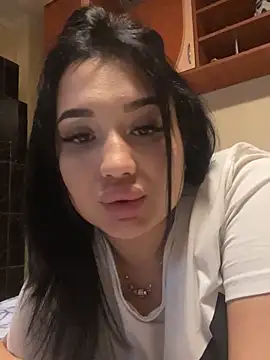 Snapshot of Bella_Ella1203 chatting on 9, 11, 2025 Bella Ella1203 online show from 9, 11, 2025