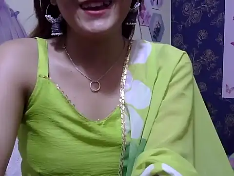 maira 33 online show from 11, 4, 2026