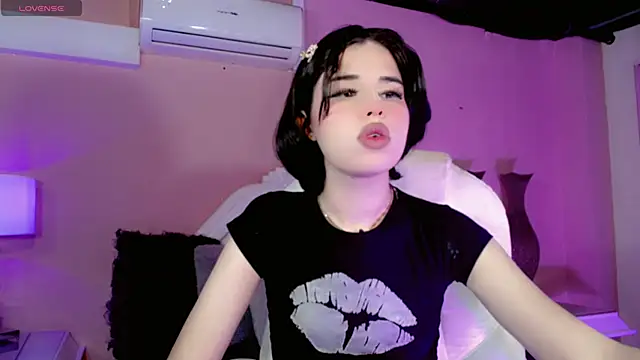 ClaudiaSophia online show from 18, 11, 2025