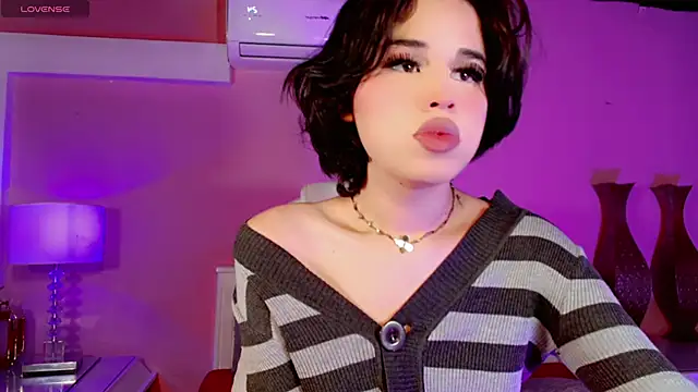 ClaudiaSophia online show from 24, 11, 2025