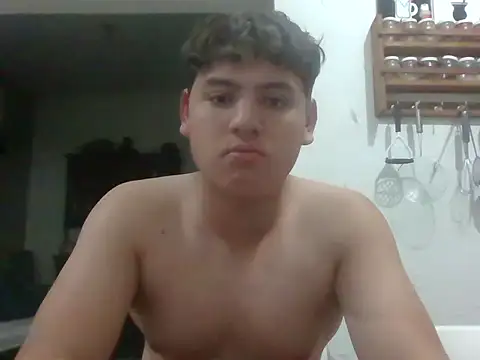 Myboy0020 online show from 21, 11, 2025