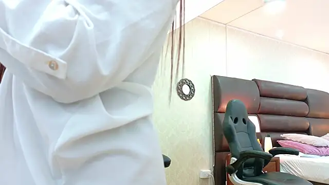 BriannaRivera online show from 30, 3, 2026