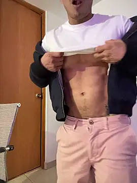 Snapshot of Chris_Clarck chatting on 17, 2, 2026 Chris Clarck online show from 17, 2, 2026