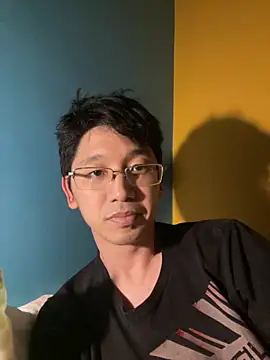 Snapshot of NerdyAsian1701 chatting on 8, 11, 2025 NerdyAsian1701 online show from 8, 11, 2025