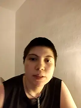 Snapshot of mollypop_ chatting on 5, 11, 2025 mollypop online show from 5, 11, 2025