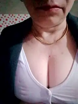 small-house123 online show from 7, 2, 2026