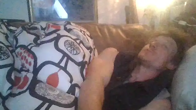 jigglethaypussi online show from 7, 4, 2026