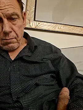 Snapshot of rando120001 chatting on 5, 5, 2026 rando120001 online show from 5, 5, 2026