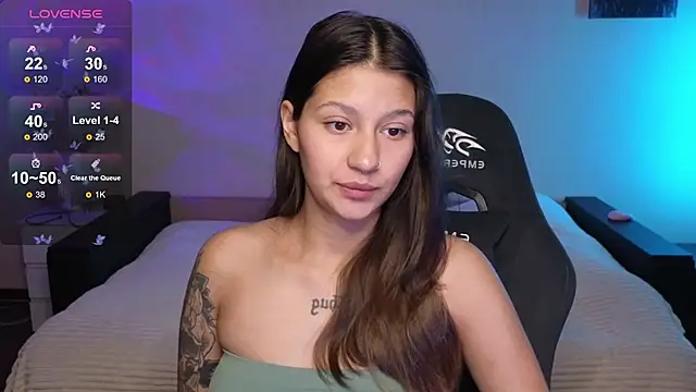 Nikol Goldysss online show from 10, 11, 2025