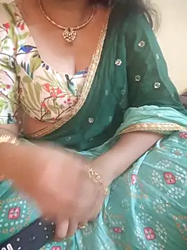 mouni499 online show from 17, 5, 2026